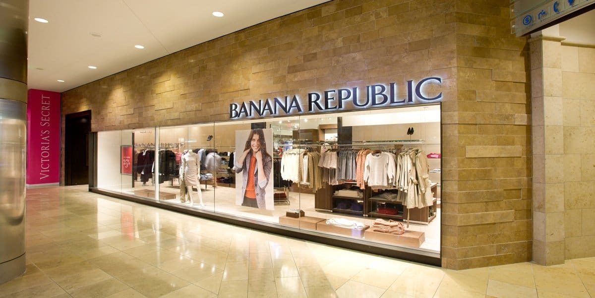 Banana Republic pulls out of UK retailing