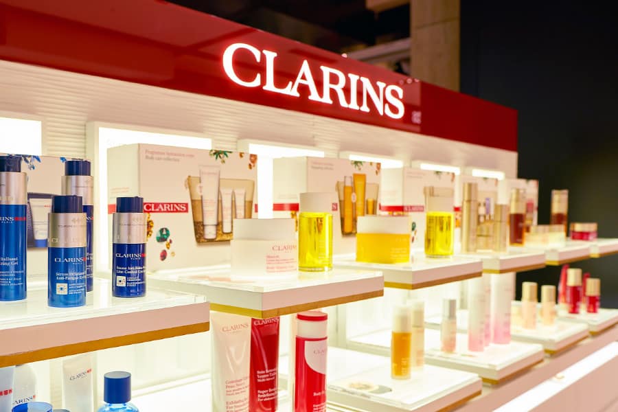 Clarins turns to real-time marketing solution