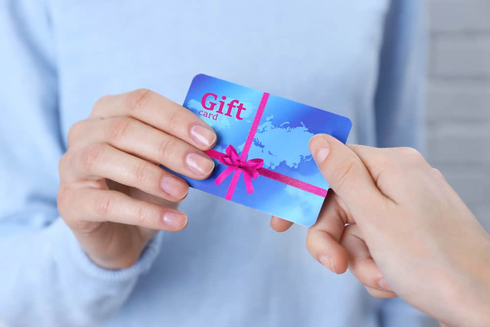 More than one in three gifts now ‘pinged’ as pandemic accelerates digital gifting growth