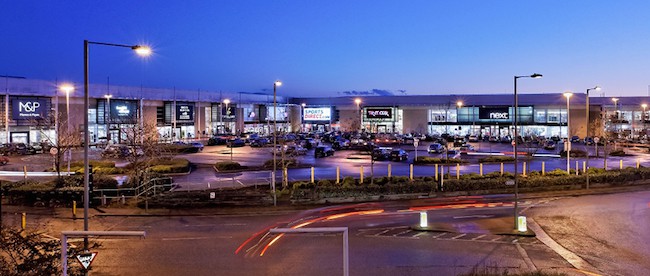 Hammerson sells UK retail parks to Brookfield