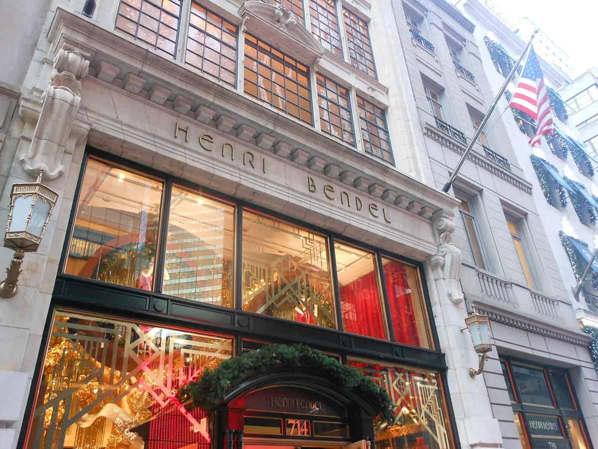 Henri Bendel stores to close