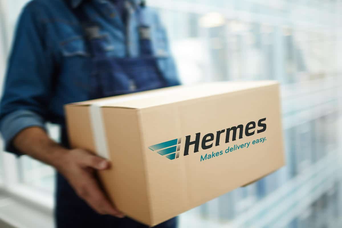 Hermes UK deploys smartphone barcode scanning technology