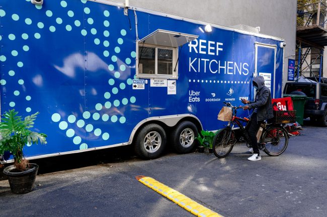 APCOA and REEF announce new urban hubs collaboration