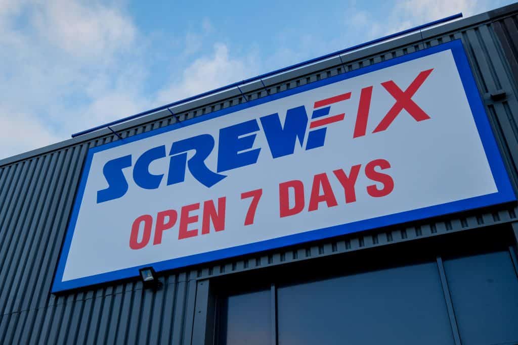 Screwfix Scoops Contact Centre Awards