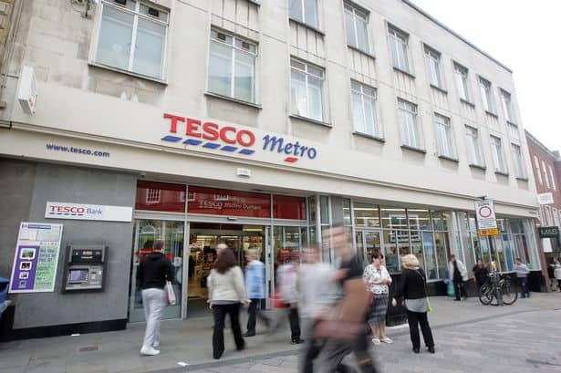 Tesco Metro stores to cut jobs