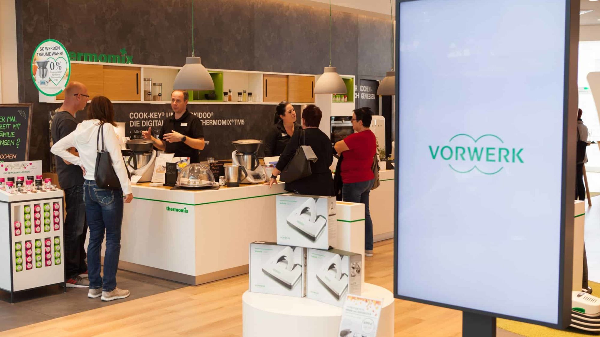 Vorwerk opens stores