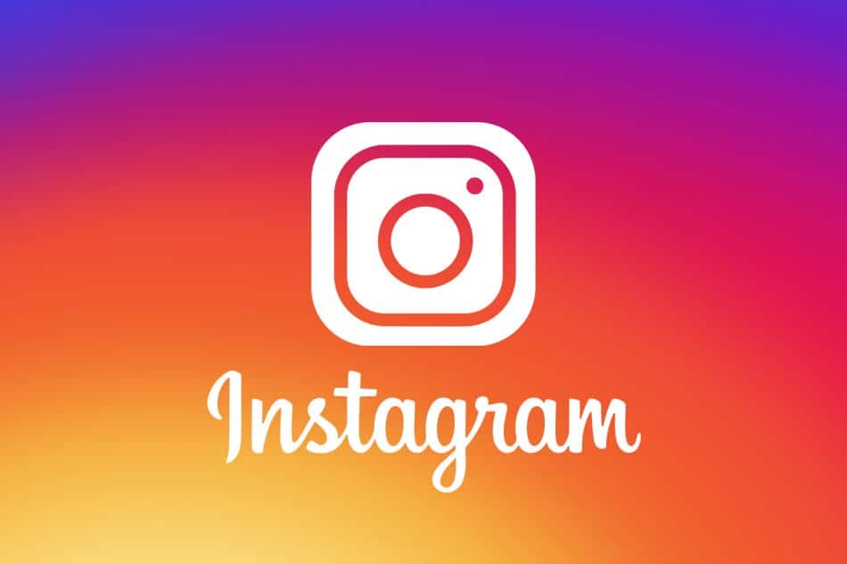 Instagram to take advertising