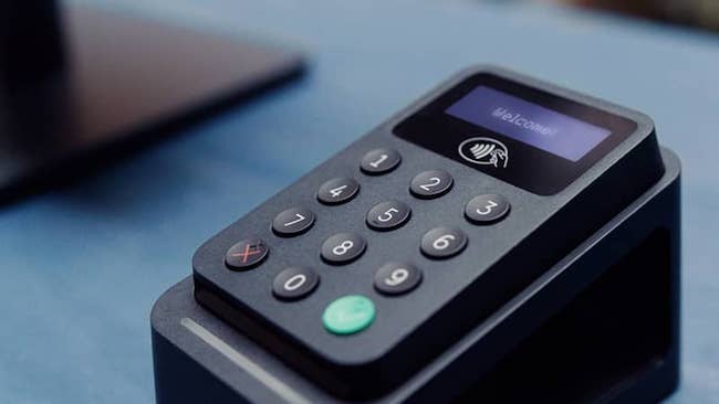 PayPal launches Zettle Terminal in the UK for SMEs