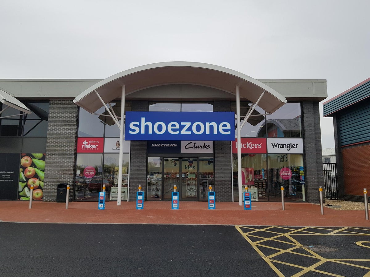 Shoe Zone clocks up £30.5 million online sales