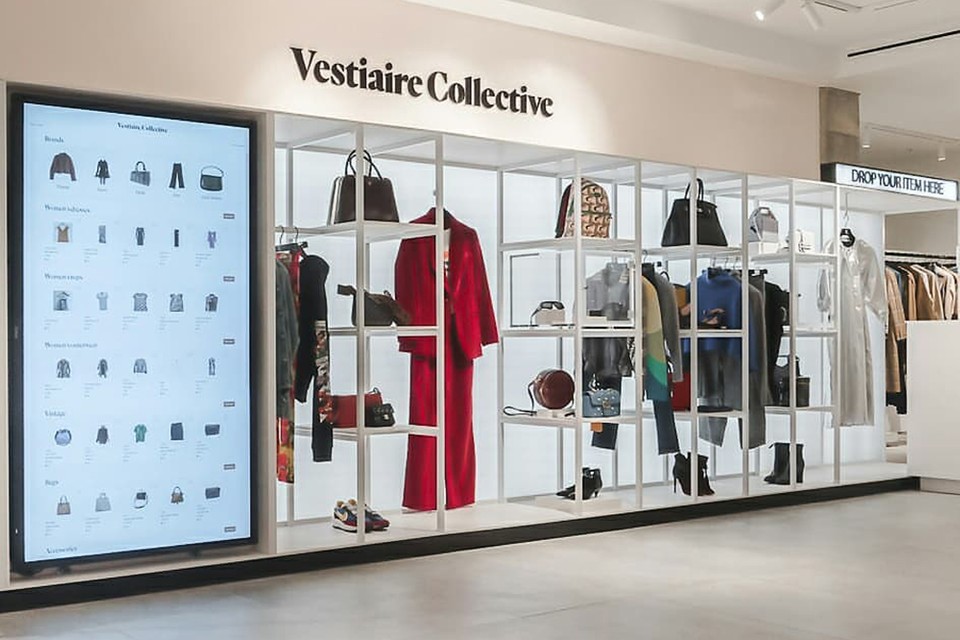 Vestiaire Collective acquires Tradesy