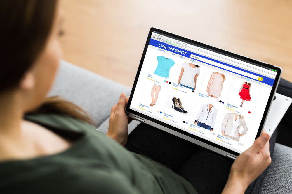 Online fashion sales rallied at the end of December