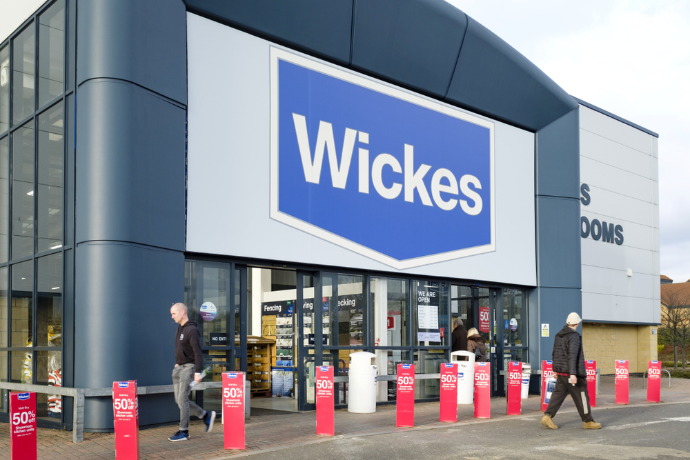 Wickes extends contract with Wincanton