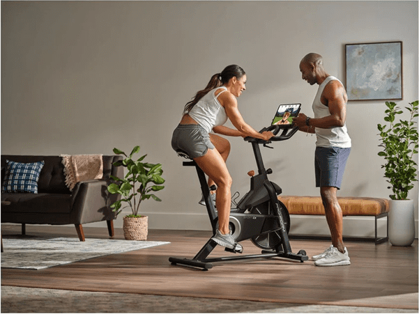 Online sports and fitness retailer, Sweatband.com adopts Scurri