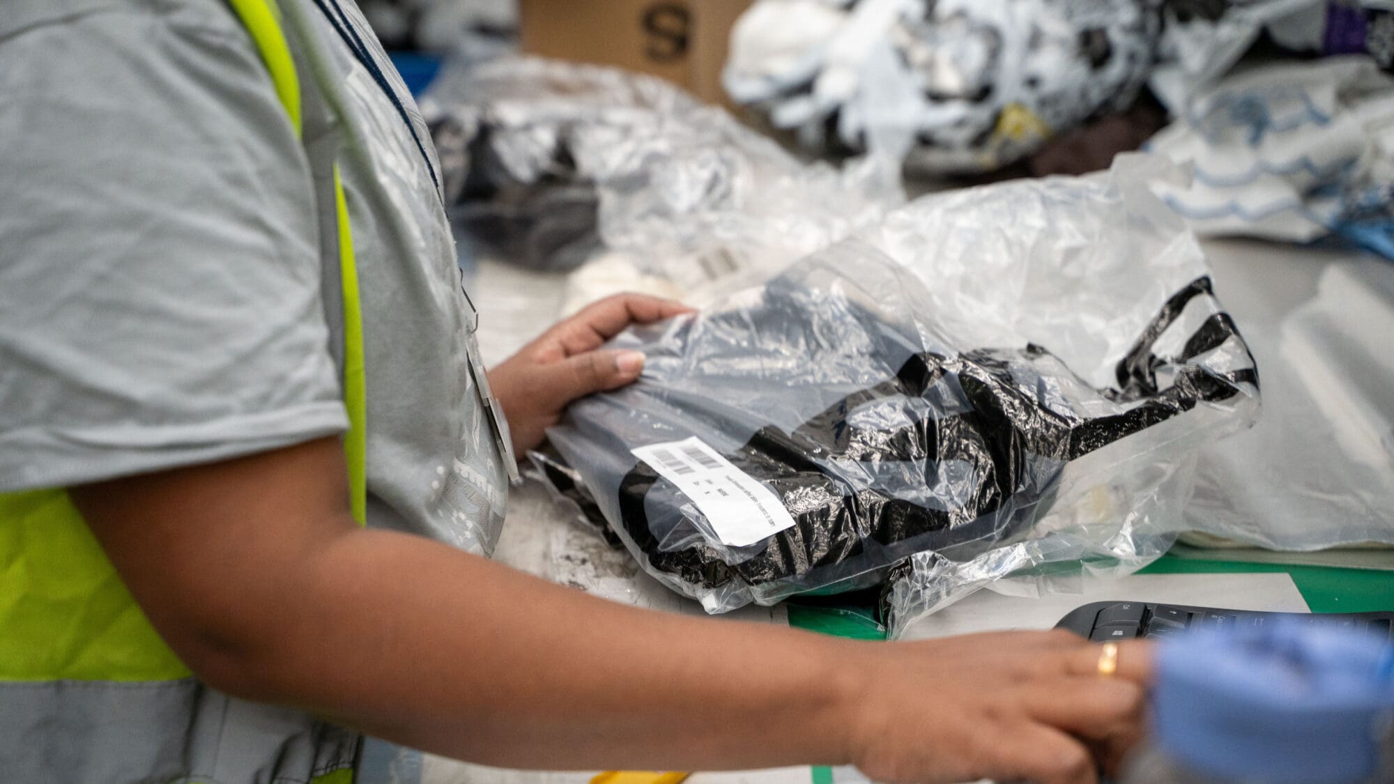 Retailers prioritise customer satisfaction for 2026 as Ofcom reports widespread parcel delivery problems